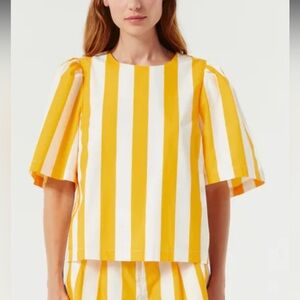 RHODE westin top, Length: 23 1/2", Bust: 39" 
100% Cotton